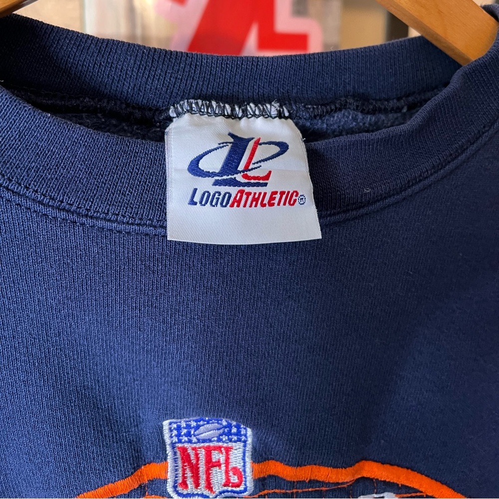 Men’s NFL Denver Broncos Crewneck - Picture 6 of 8